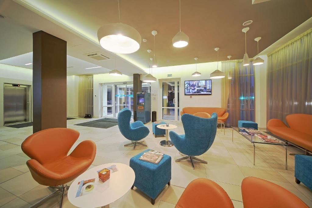 general-main-building