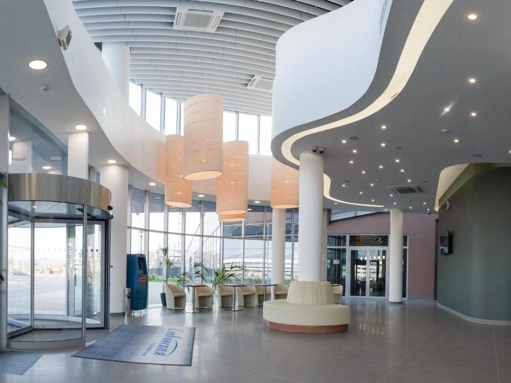 general-main-building