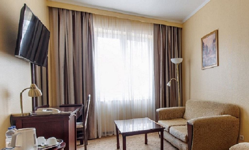 rooms-3мест-family-room