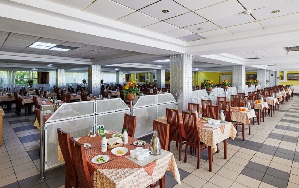 restaurants-обеденный-зал