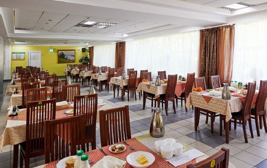 restaurants-обеденный-зал