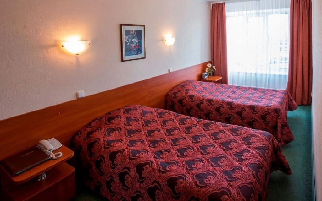 rooms-double-family-room