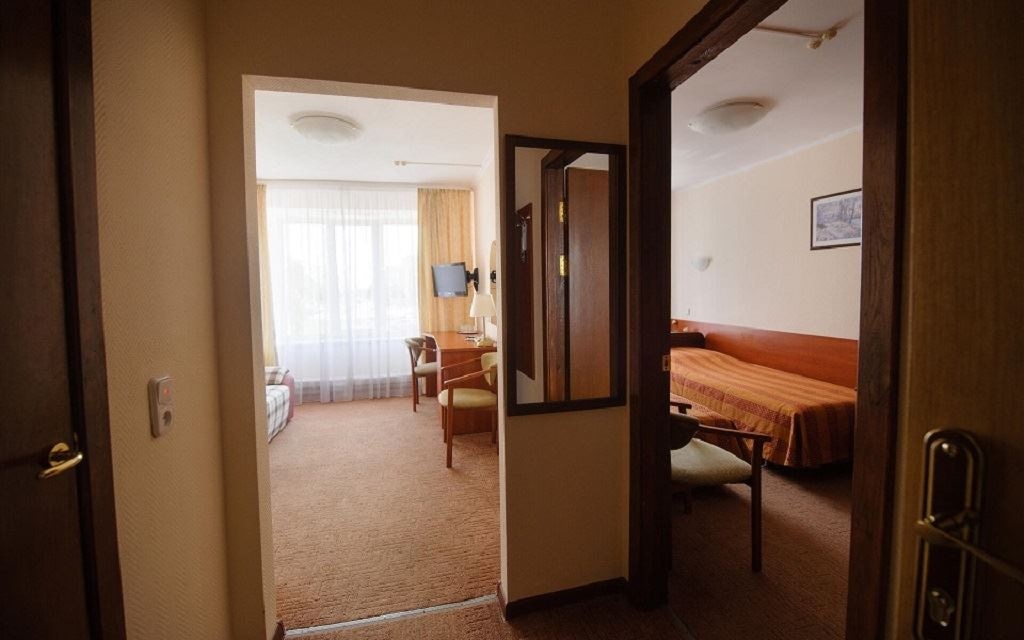 rooms-double-family-room