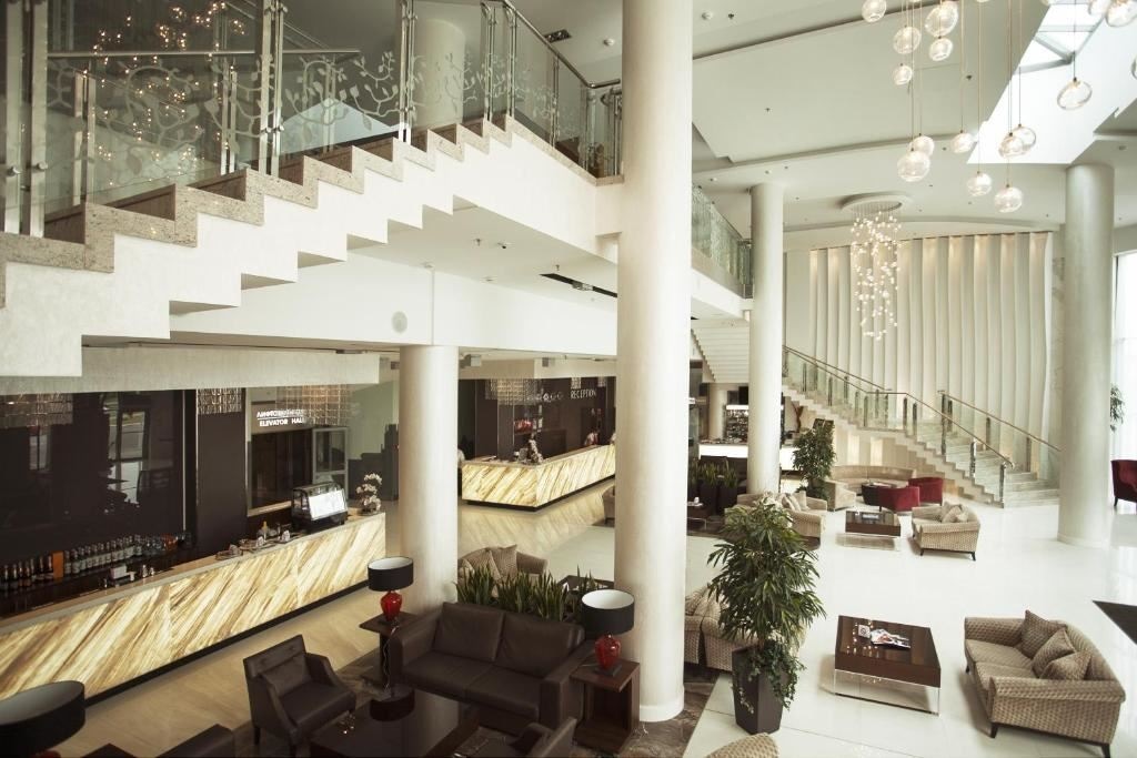 general-main-building