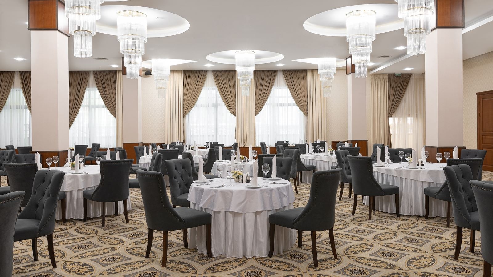 restaurants-restaurant-stolitsa