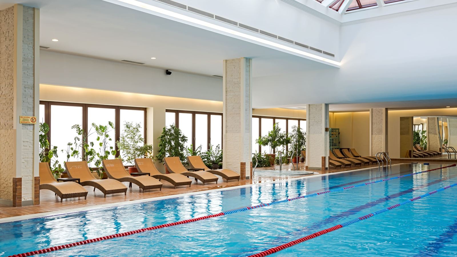 pools-indoor-pool