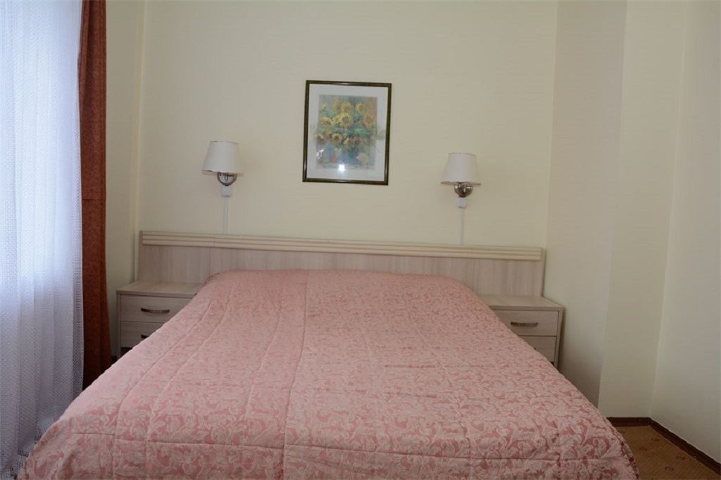 rooms-double-standard