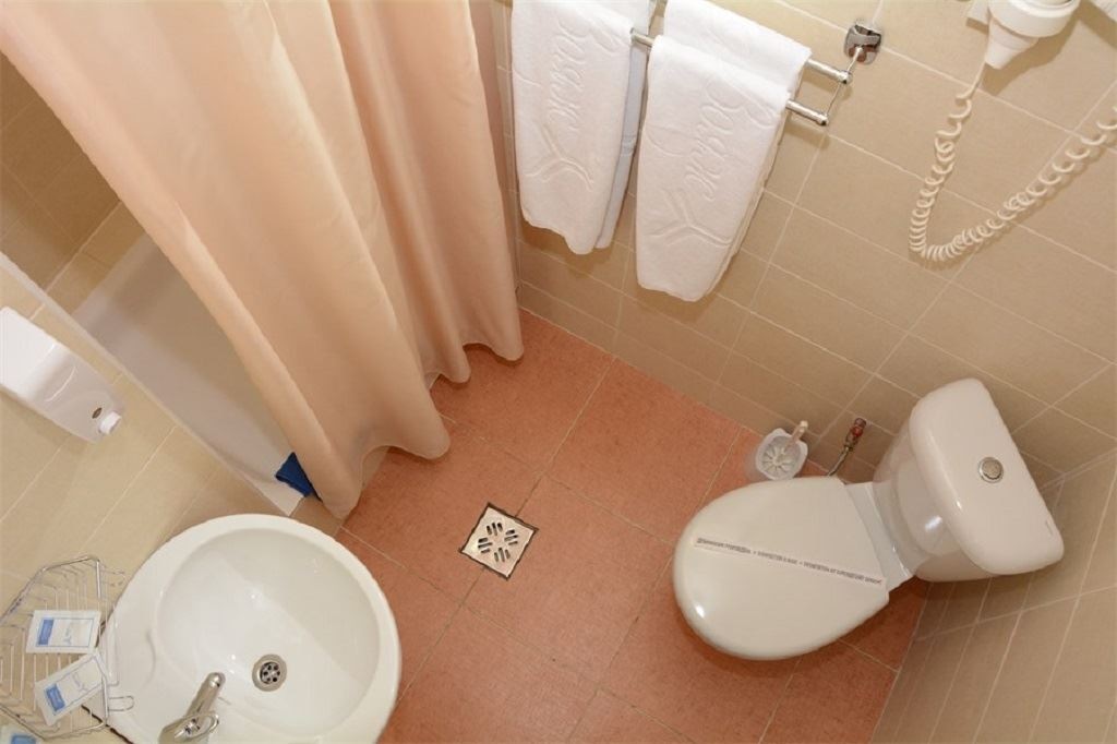 rooms-double-standard