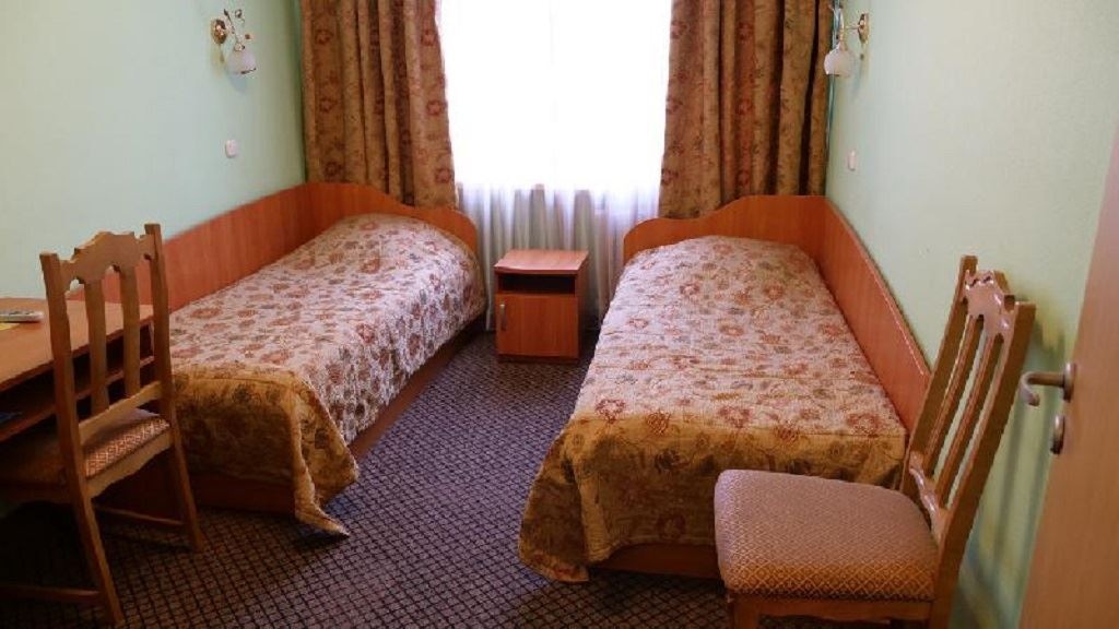 rooms-номер--с-двумя-двуспальными-кроватями