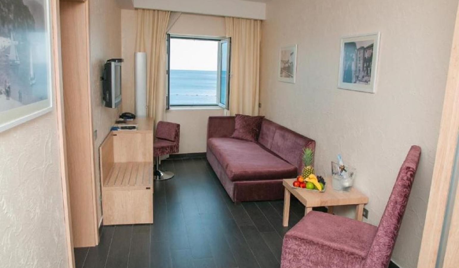 rooms-suite-sea-view