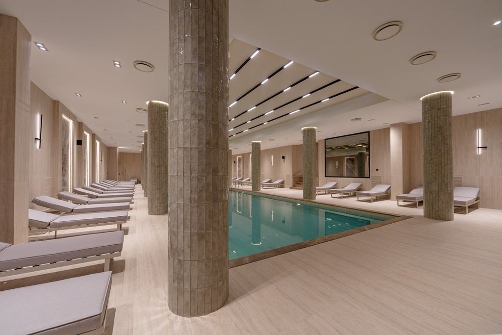 pools-indoor-pool
