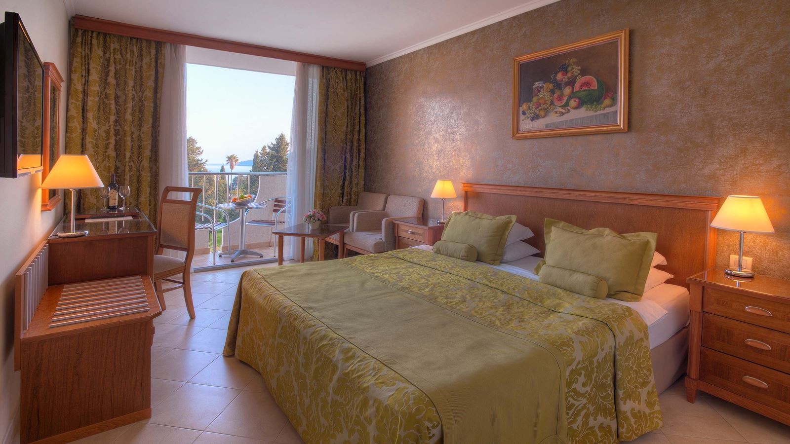 rooms-standard-room-with-balcony