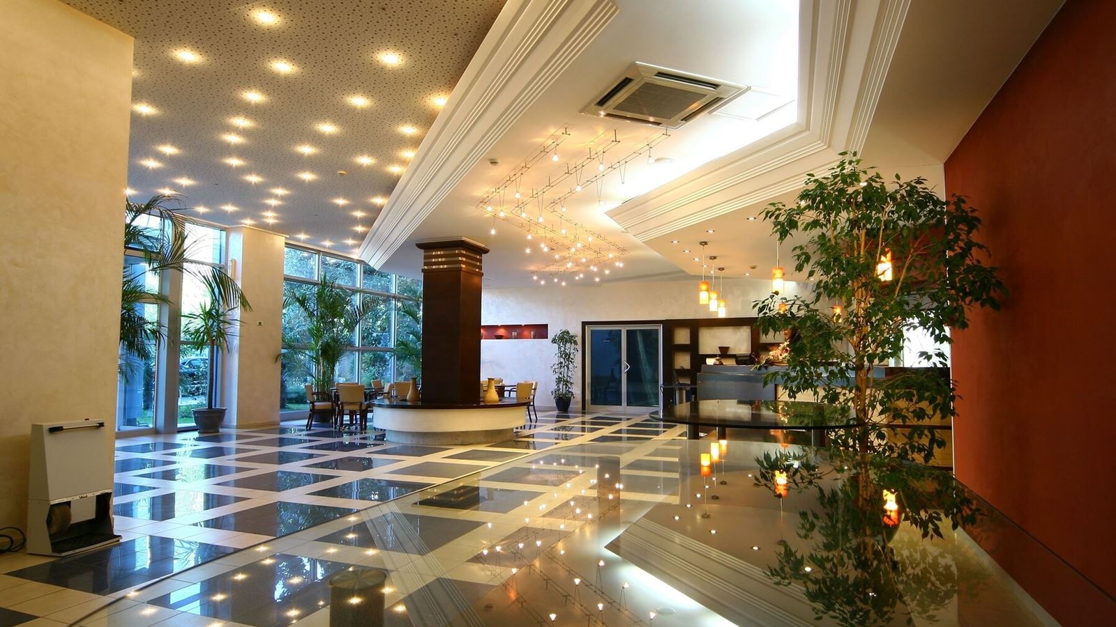 general-main-building