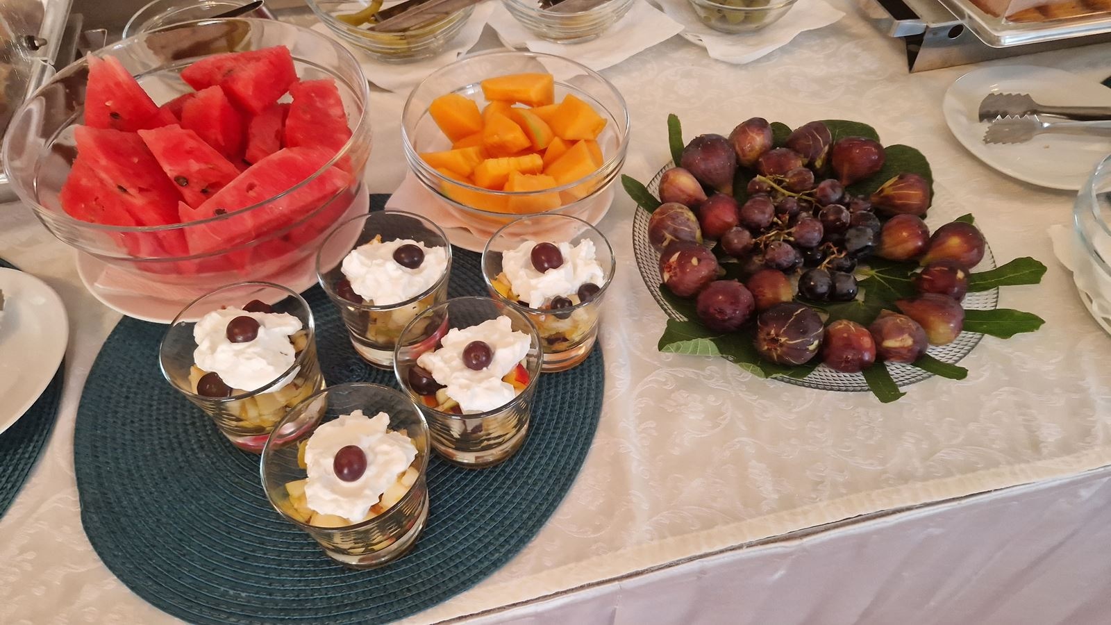 restaurants-restaurant