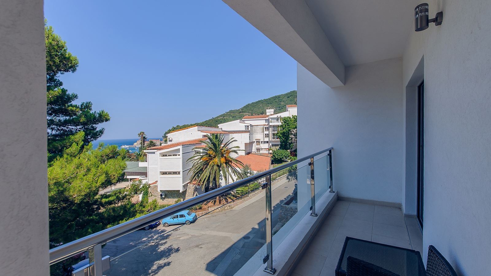 rooms-superior-room-main-building