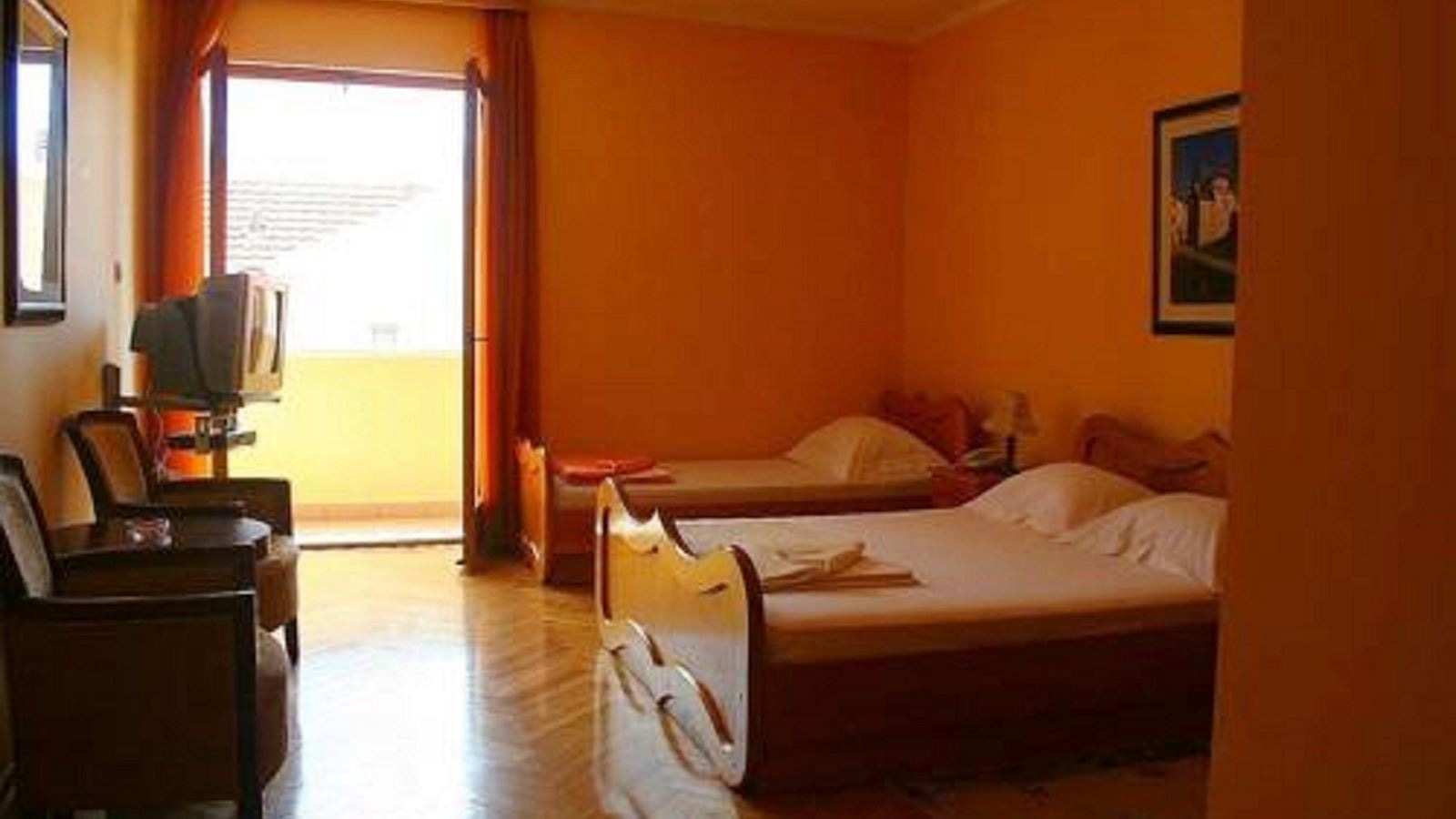 rooms-family-room-sea-view