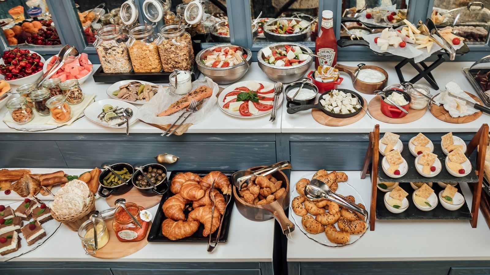 restaurants-restaurants