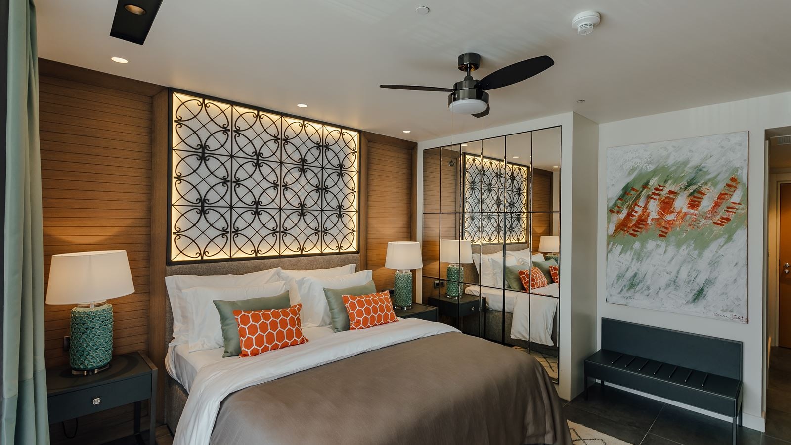 rooms-double-deluxe-room-sea-view