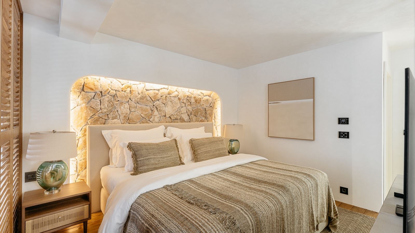 rooms-junior-suite-ground-floor-annex-building