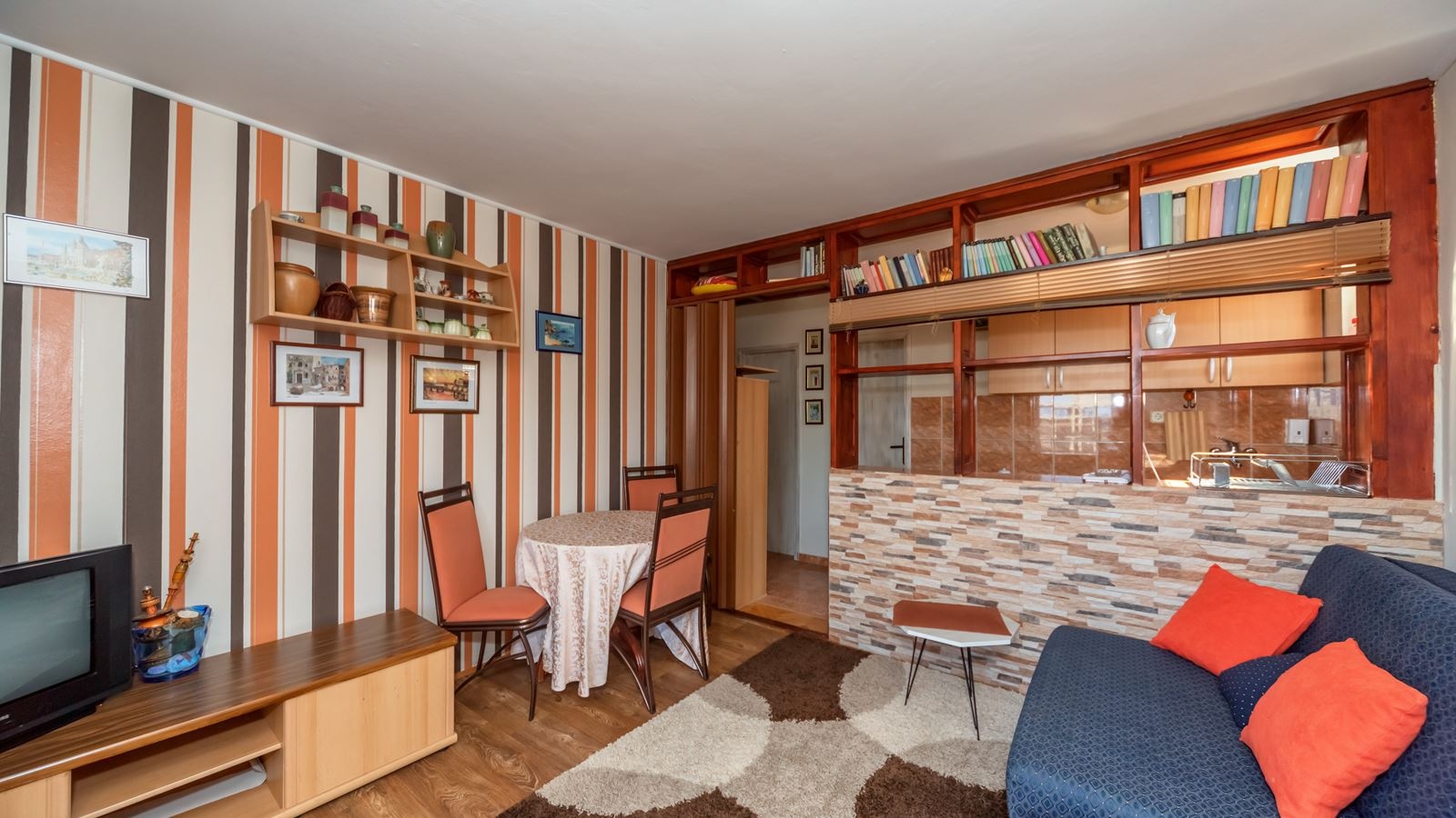 rooms-apartment-veljko-side-sea-view