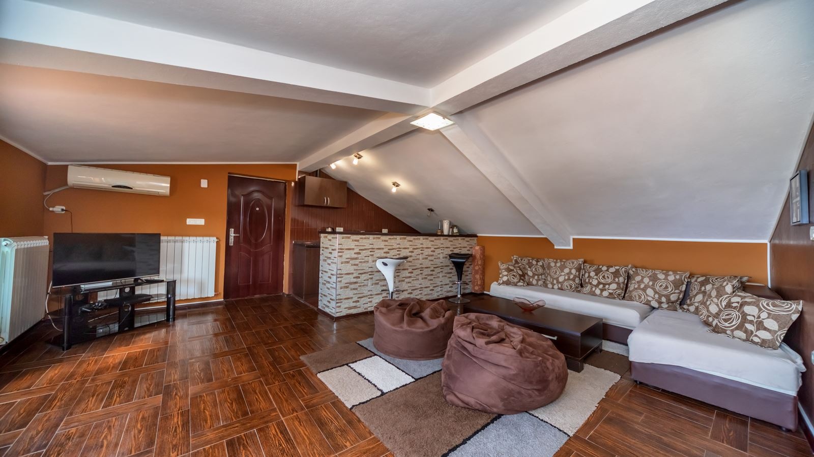 rooms-apartment-zeljko-lux-side-sea-view