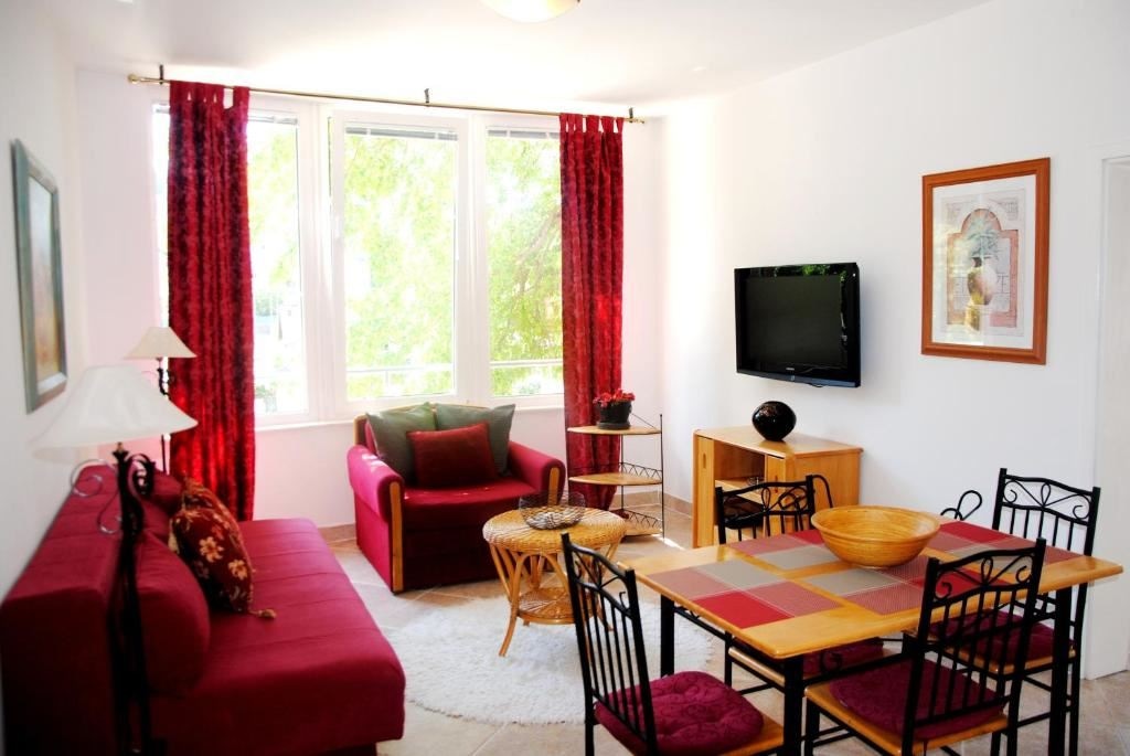 rooms-deluxe-apartment-sea-view-7-pax