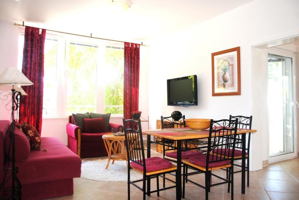 rooms-deluxe-apartment-sea-view-7-pax