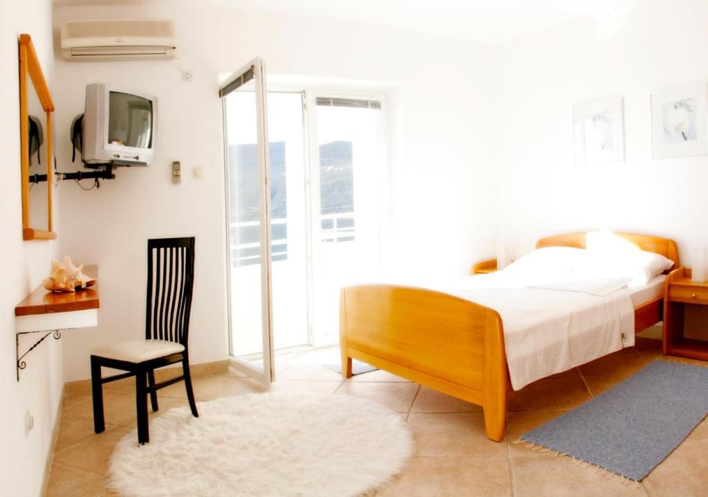 rooms-deluxe-apartment-sea-view-7-pax