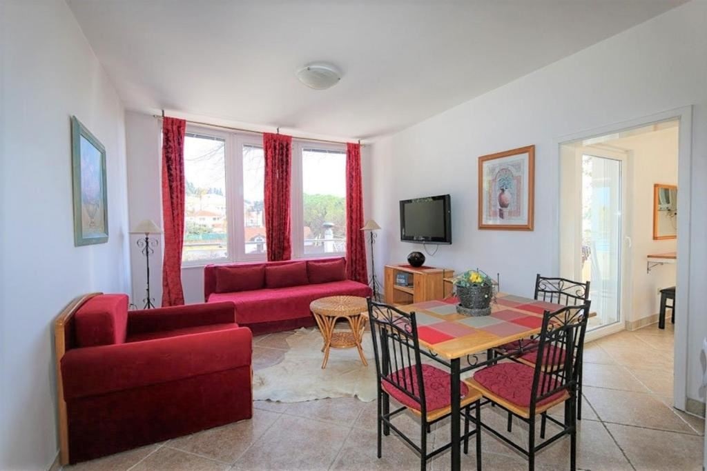 rooms-deluxe-apartment-sea-view-7-pax