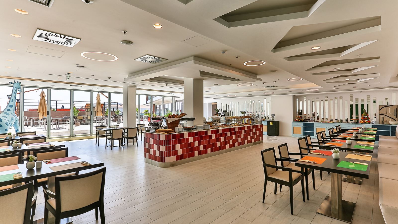 restaurants-restaurants