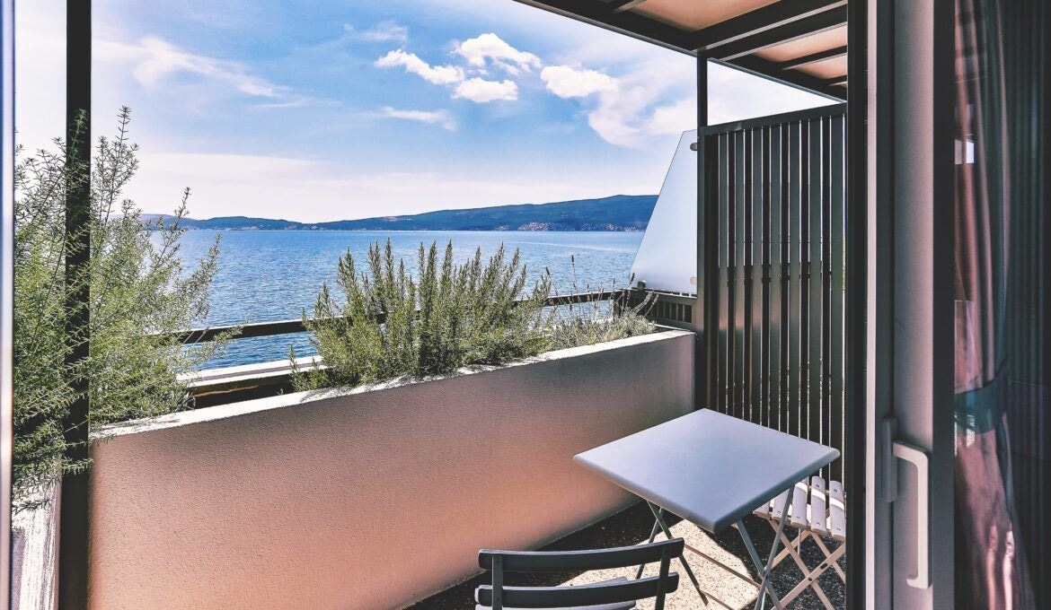 rooms-double-room-sea-view