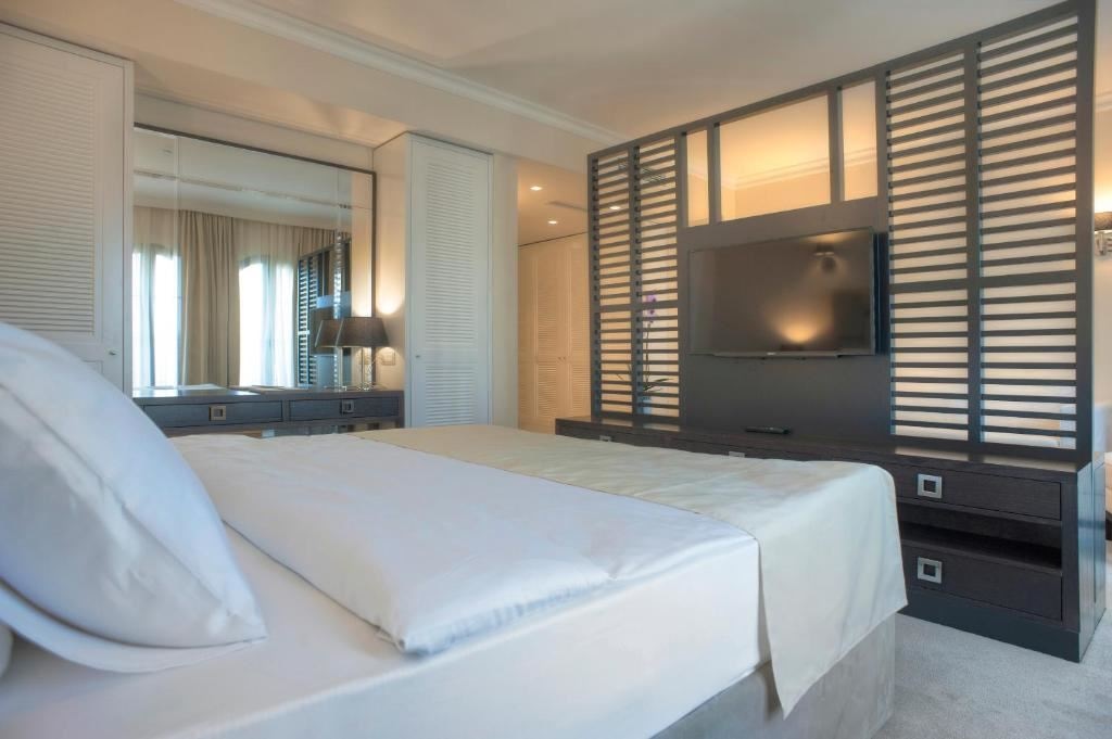 rooms-studio-apartment