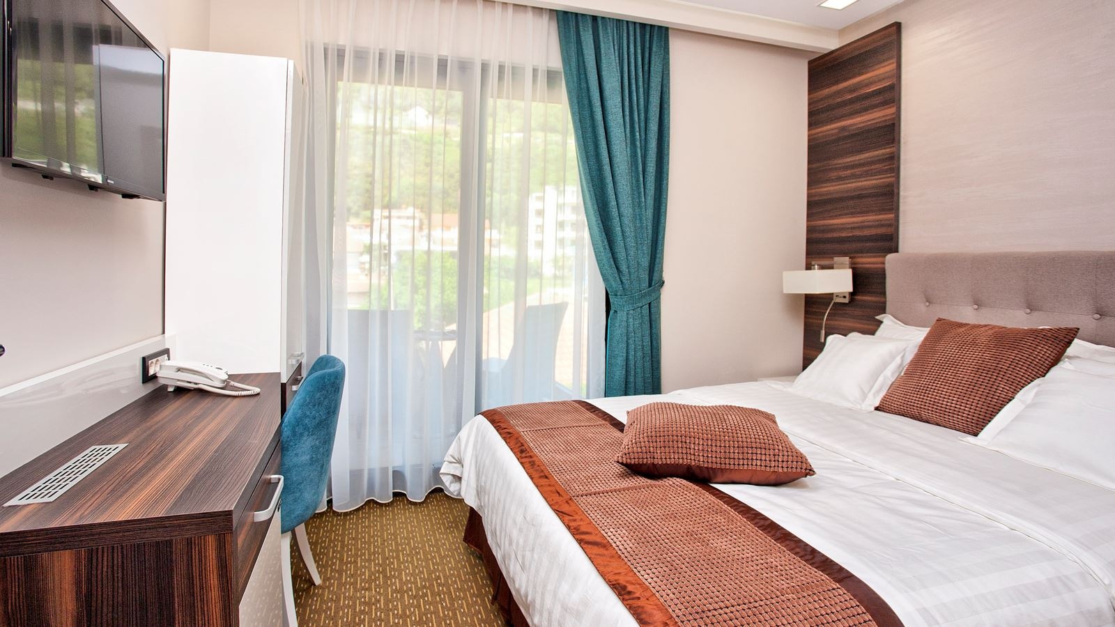 rooms-suite-park-view