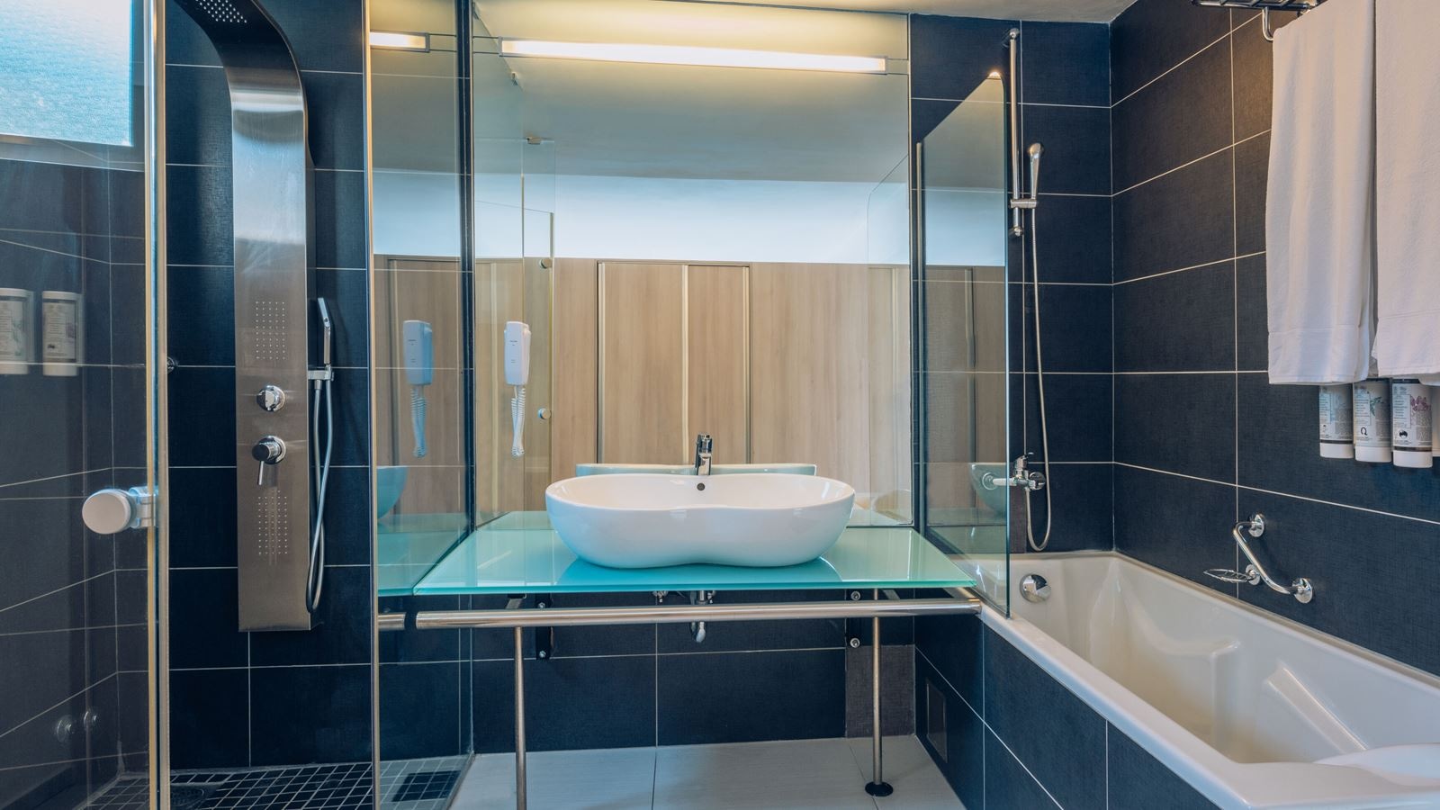 rooms-junior-suite-sea-view