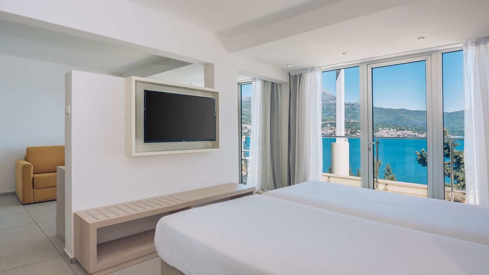 rooms-junior-suite-sea-view