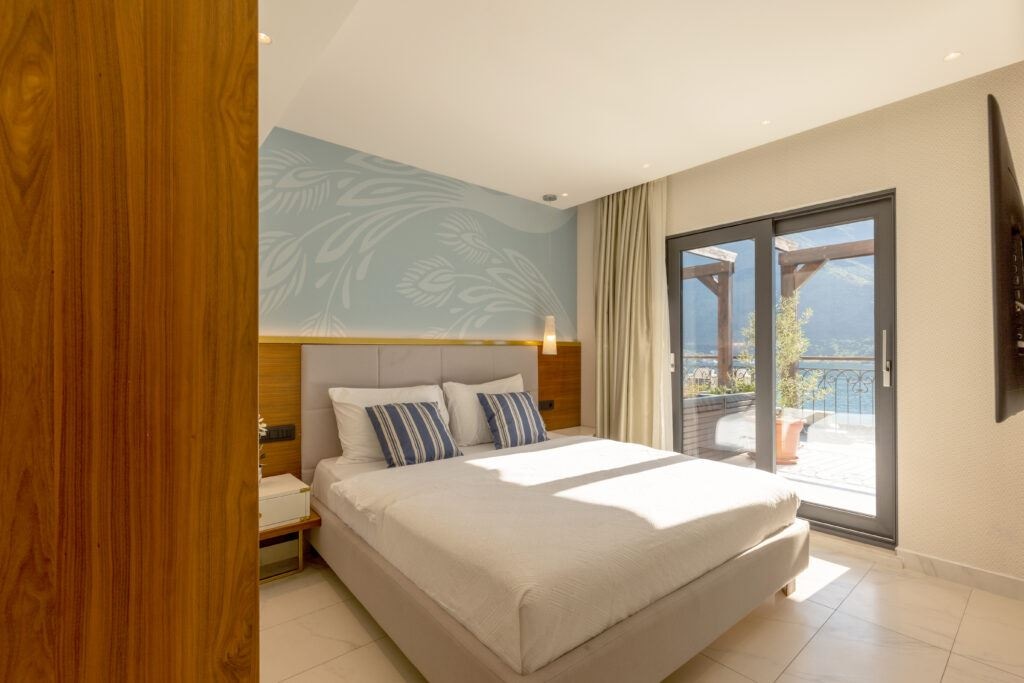 rooms-two-bed-room-sea-view-suite