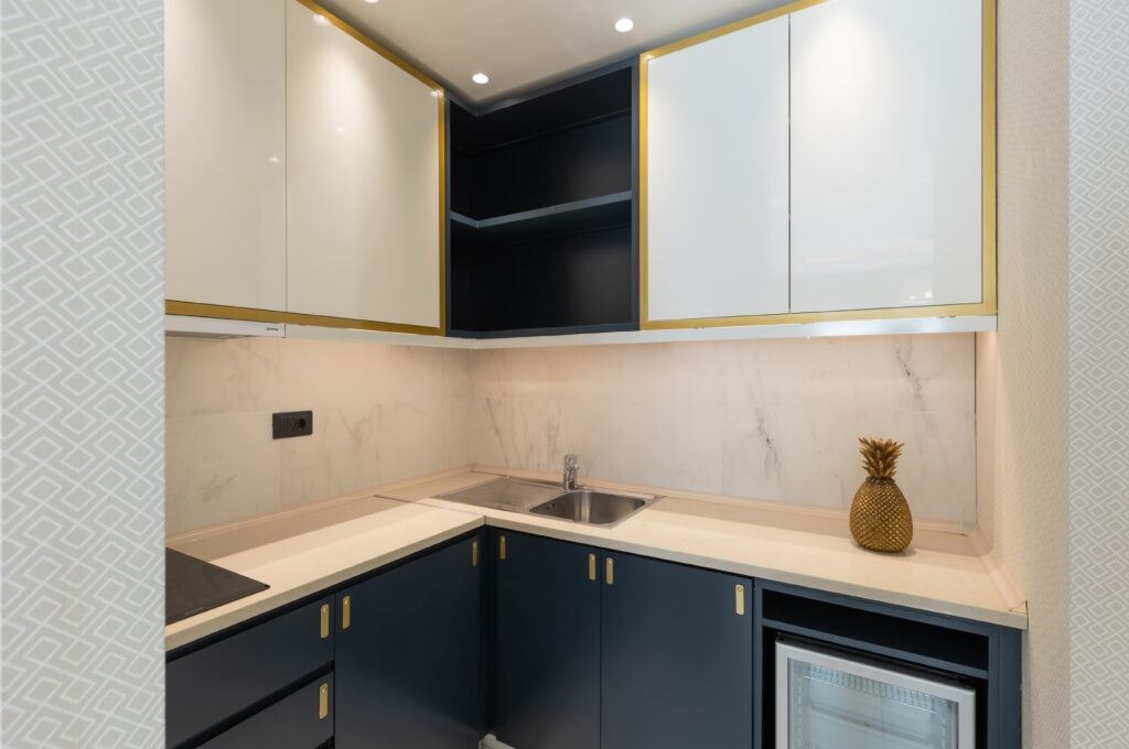 rooms-two-bed-room-sea-view-suite