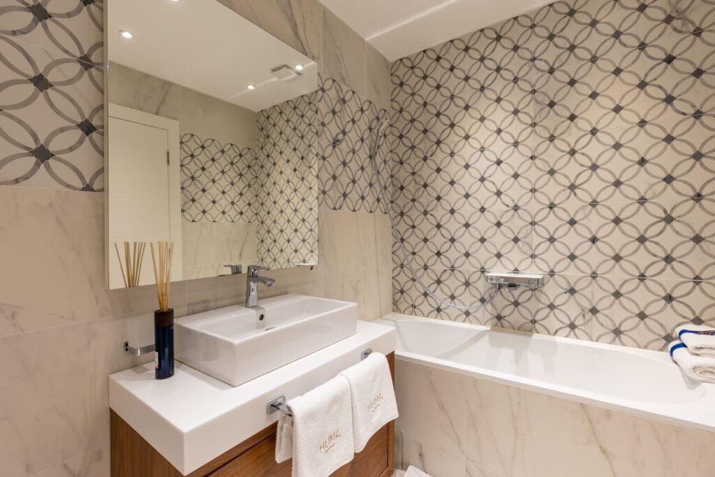 rooms-two-bed-room-sea-view-suite