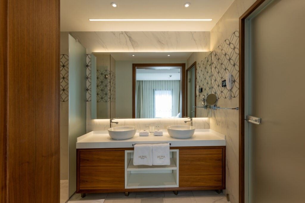 rooms-premium-sea-view-family-room