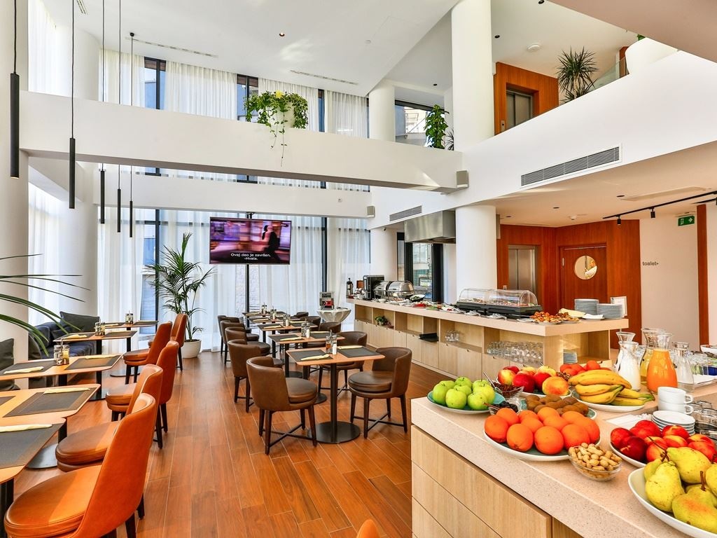 restaurants-main-restaurant