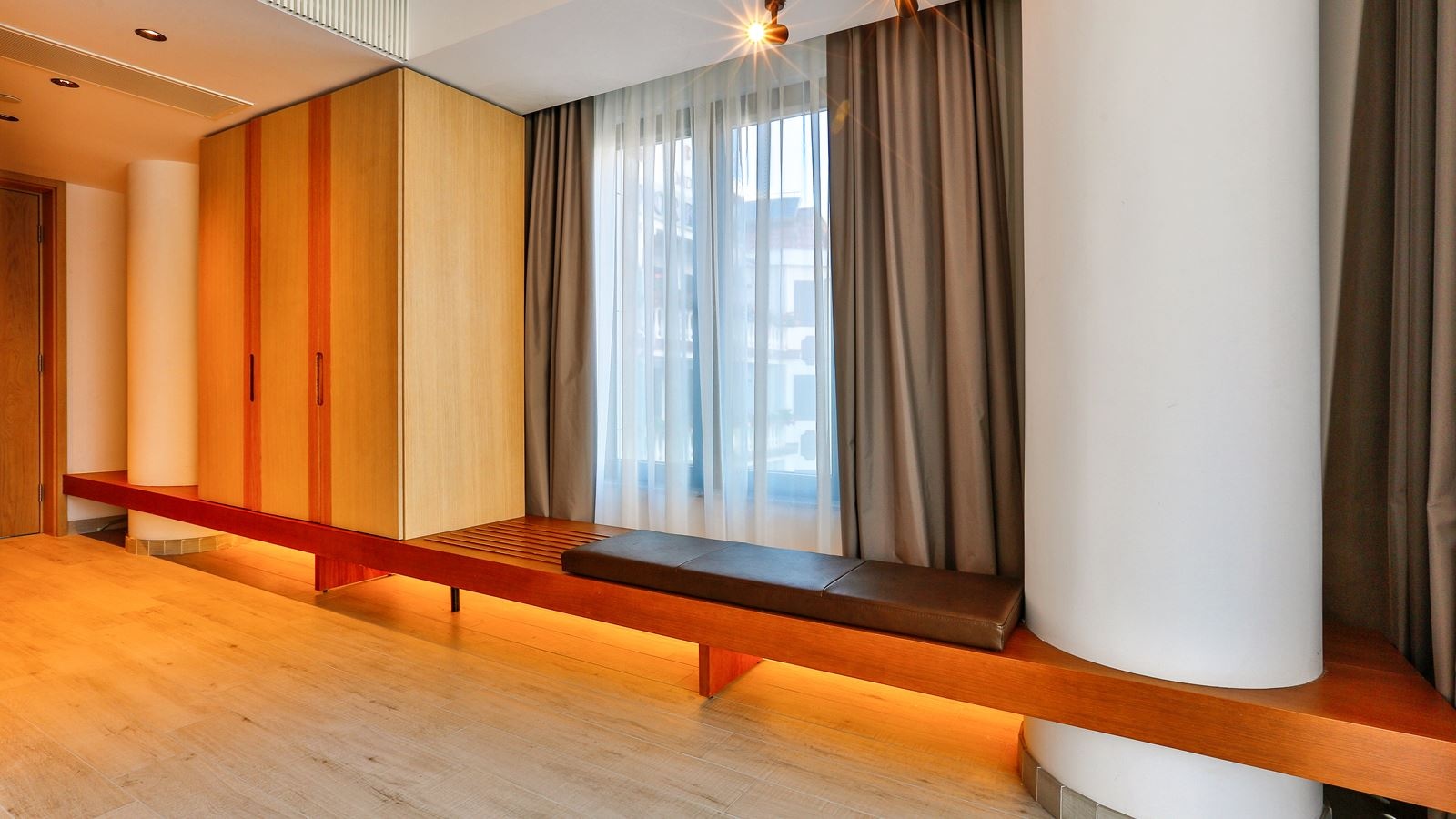 rooms-superior-suite