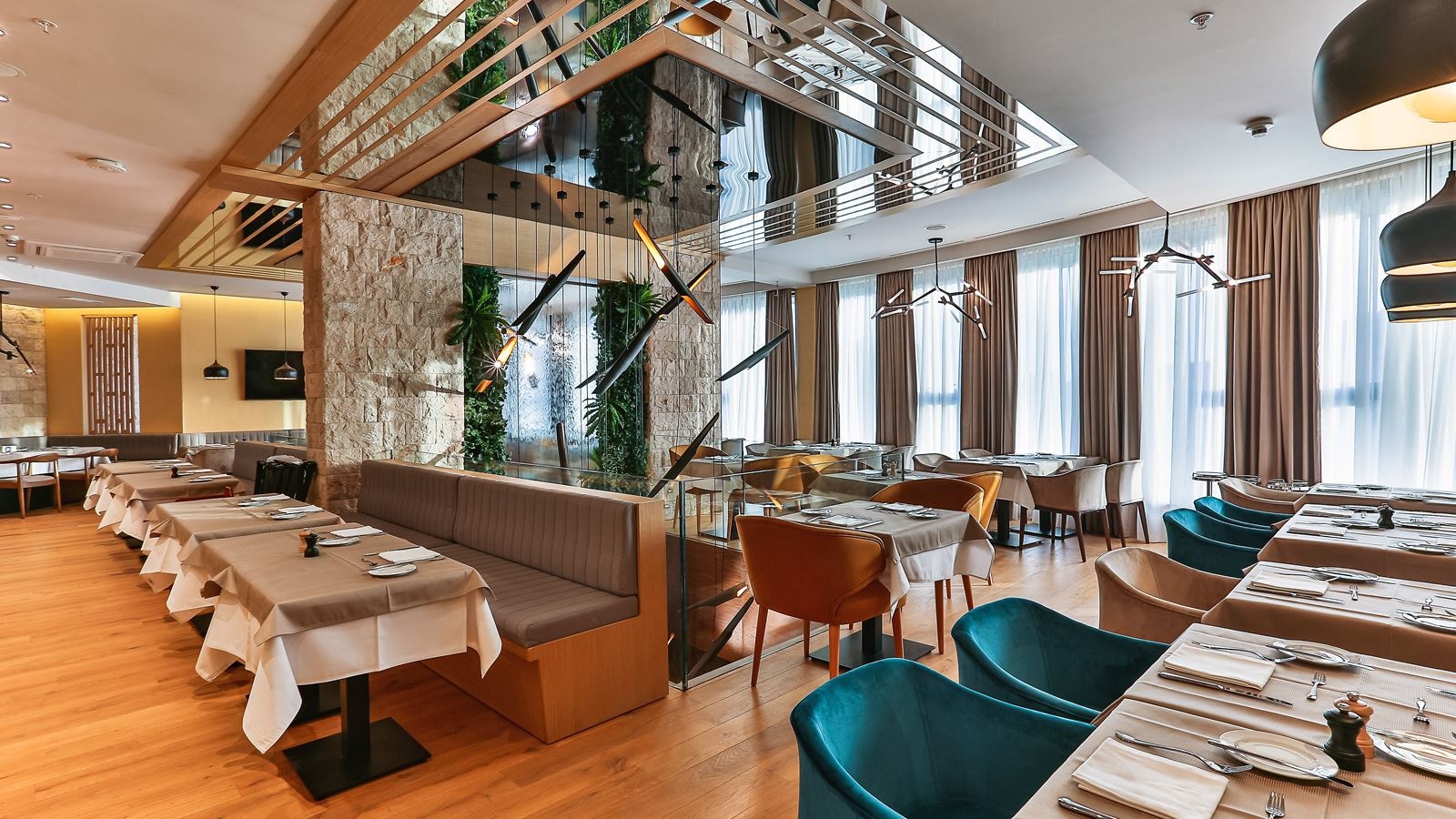 restaurants-restaurants