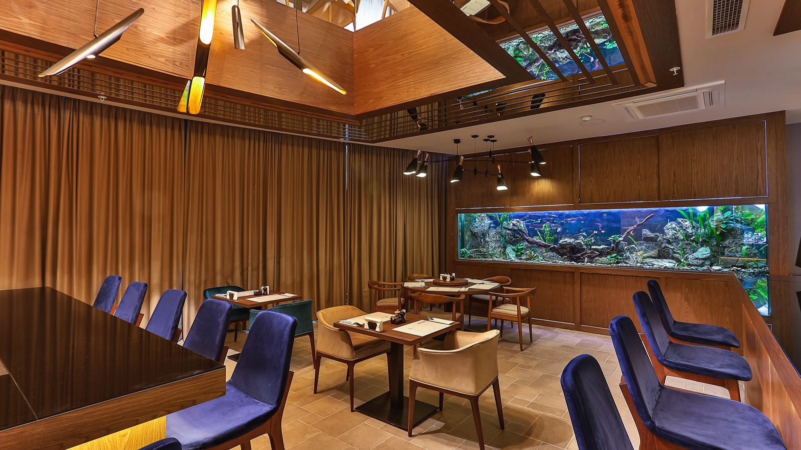 restaurants-restaurants