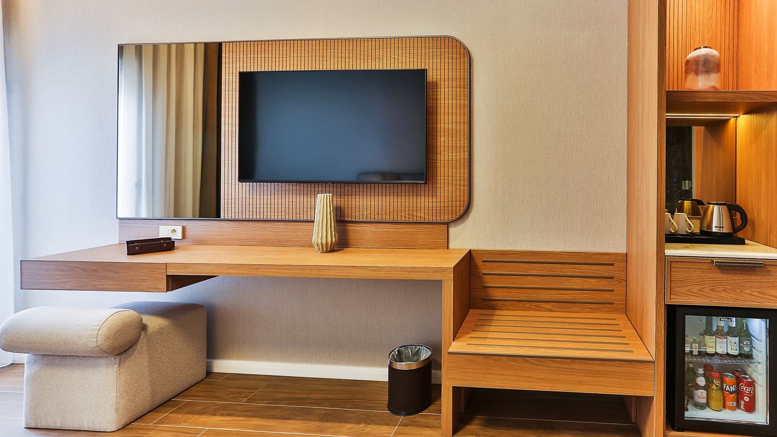 rooms-deluxe-double-room-with-extrabed