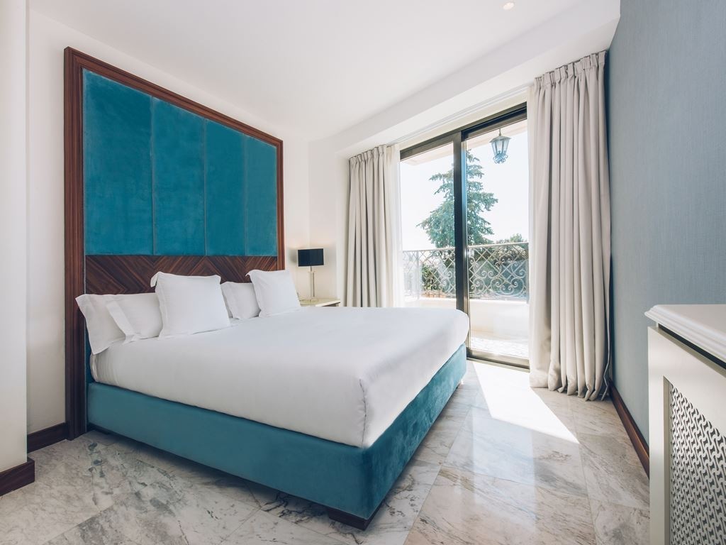 rooms-double-superior-room