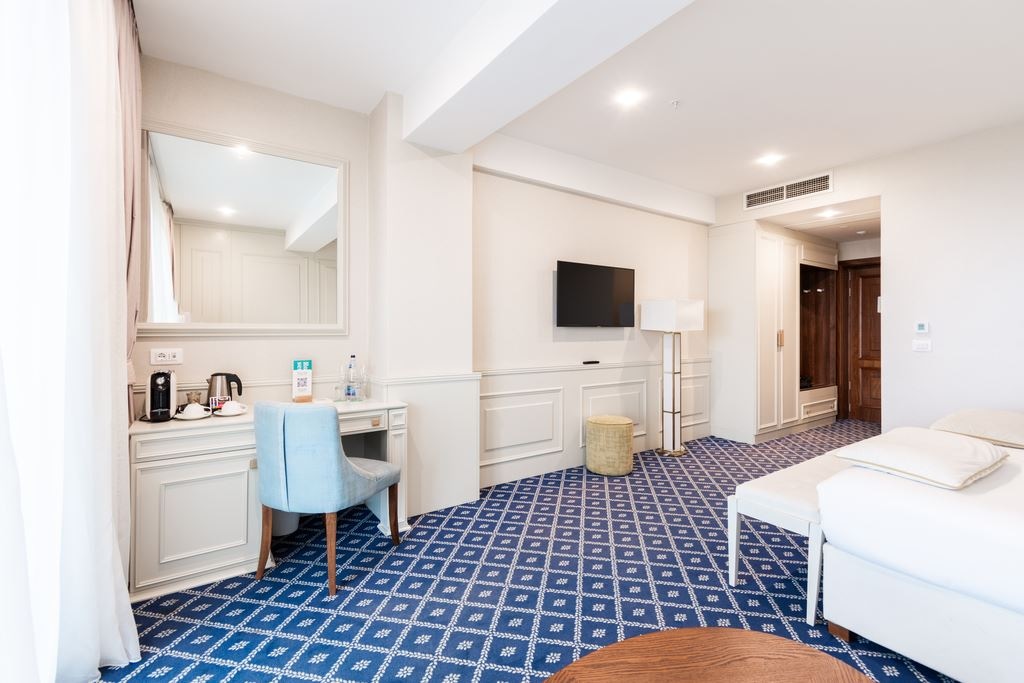 rooms-double-room-side-sea-view