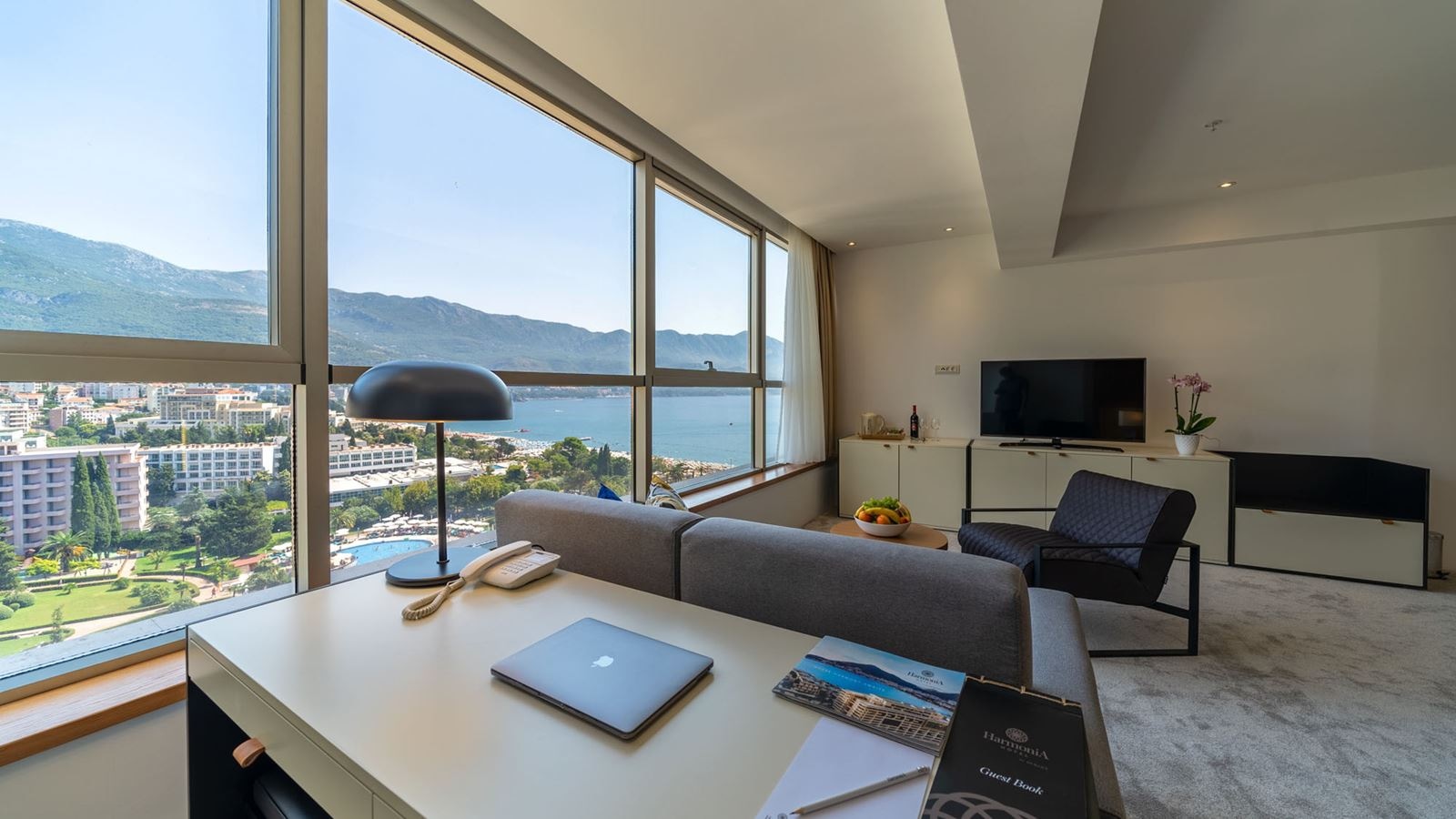 rooms-lux-suite-sea-view