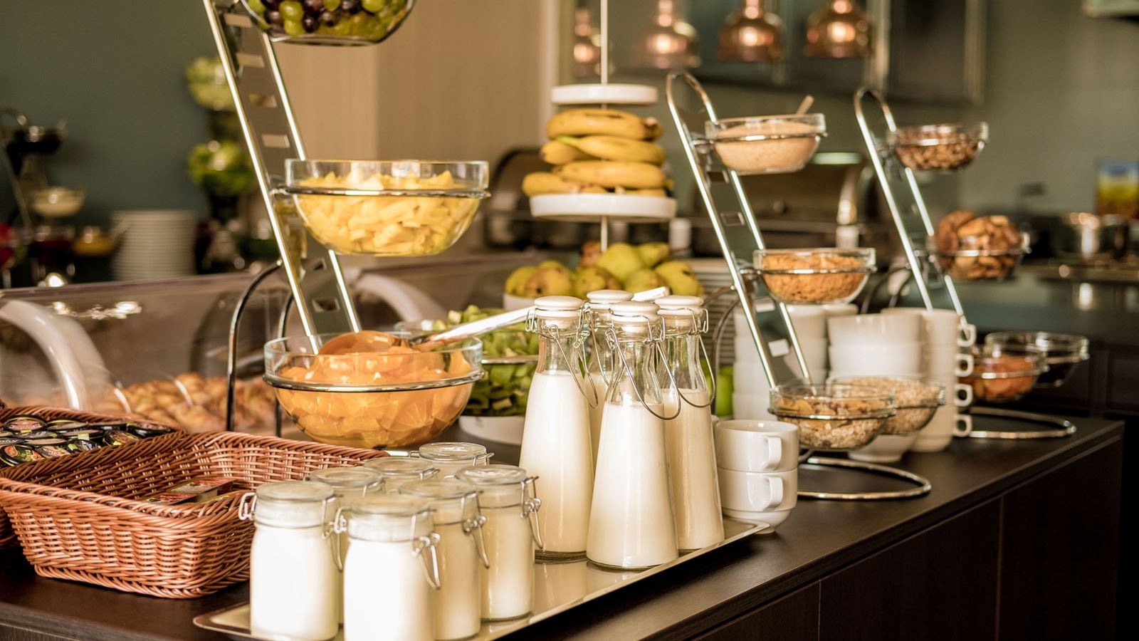 restaurants-restaurants