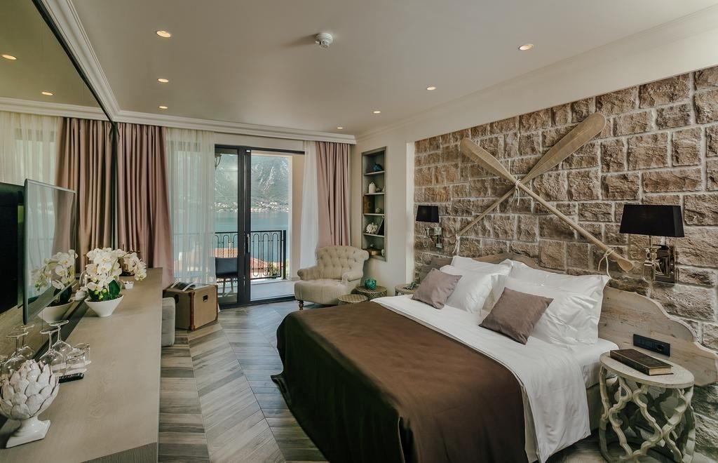 rooms-double-deluxe-room-sea-view