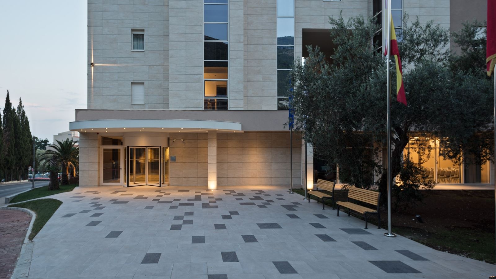 general-main-building